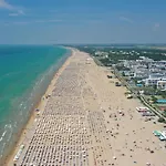 Cozy Flat In A With Swimming Pool Bibione