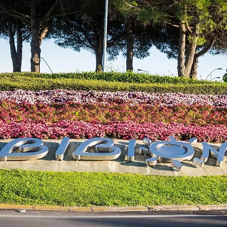 Apartman Cozy Flat In A With Swimming Pool Bibione