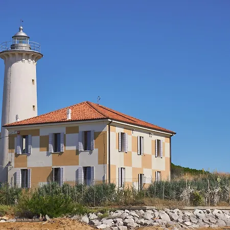 Апартаменти Cozy Flat In A With Swimming Pool Бібіоне