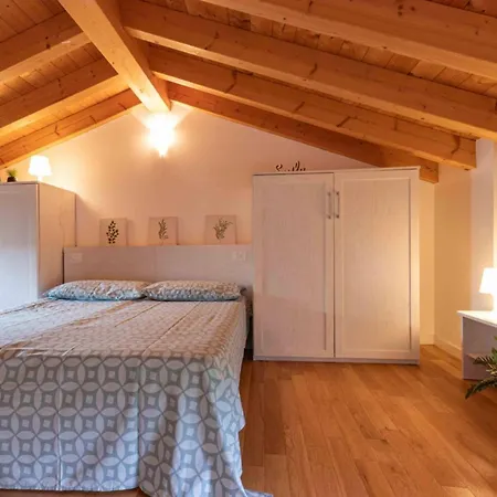 Apartman Cozy Flat In A With Swimming Pool *