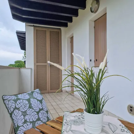 Cozy Flat In A With Swimming Pool Bibione