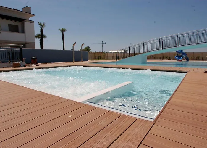 Cozy Flat In A With Swimming Pool